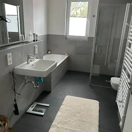 Exklusive Penthouse-wohnung Mit Blick Ueber Apartament