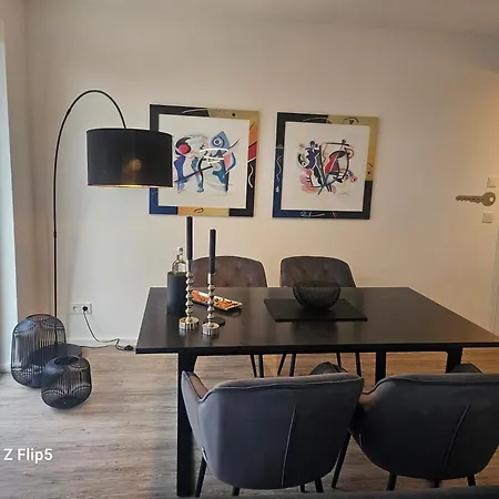 Exklusive Penthouse-wohnung Mit Blick Ueber 아파트 *