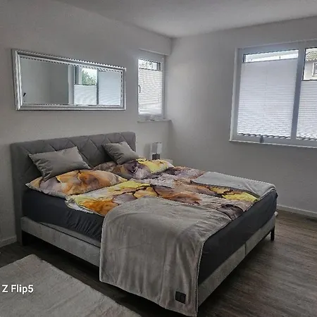 Exklusive Penthouse-wohnung Mit Blick Ueber Apartament