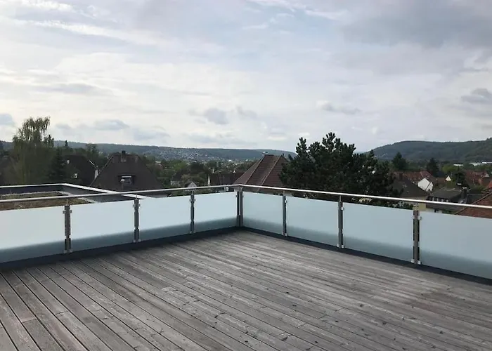 Exklusive Penthouse-wohnung Mit Blick Ueber *
