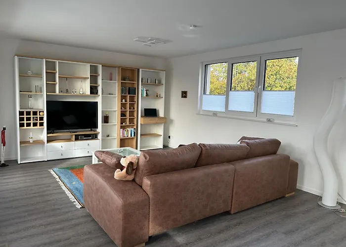 Apartment Exklusive Penthouse-wohnung Mit Blick Ueber *