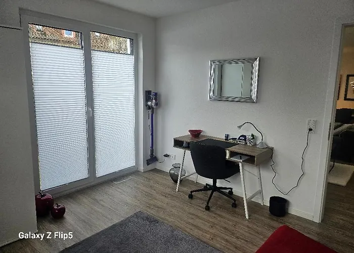 Apartment Exklusive Penthouse-wohnung Mit Blick Ueber