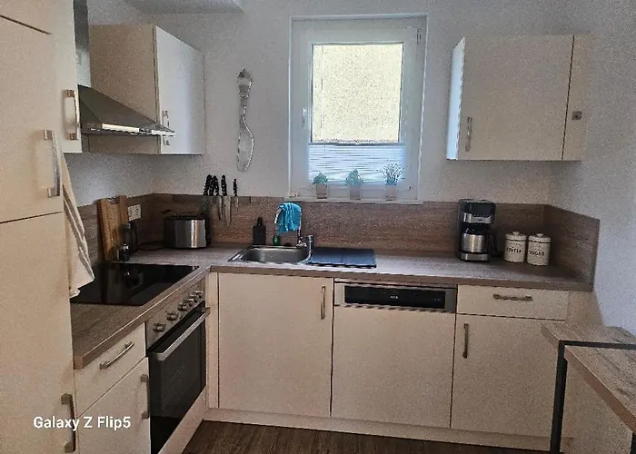 Exklusive Penthouse-wohnung Mit Blick Ueber * Marburg