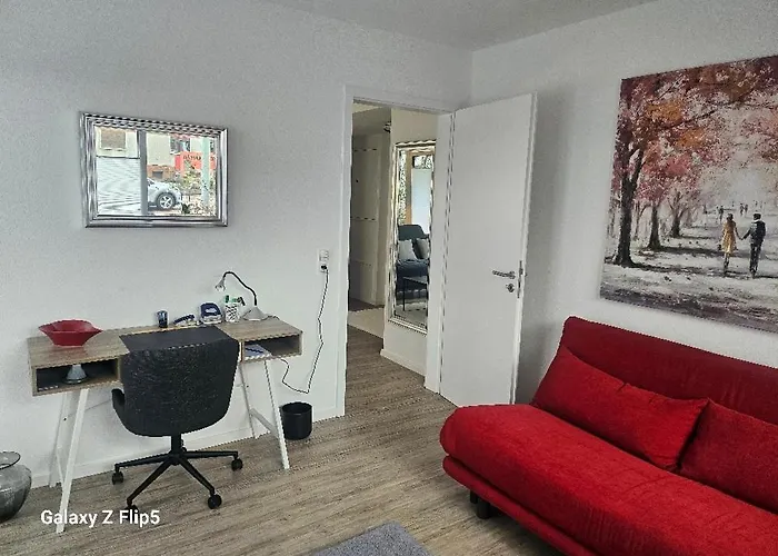 Exklusive Penthouse-wohnung Mit Blick Ueber Apartment