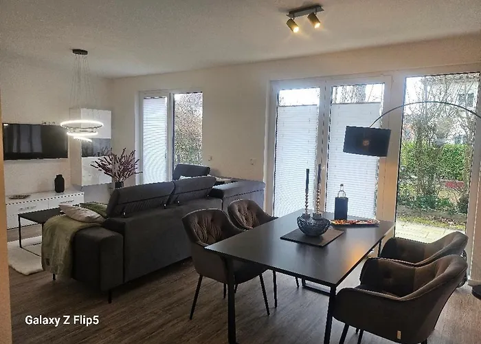 Exklusive Penthouse-wohnung Mit Blick Ueber Apartment Marburg